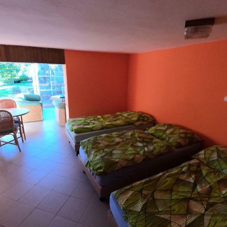 Frymburk 210 Apartman Buitenkant foto